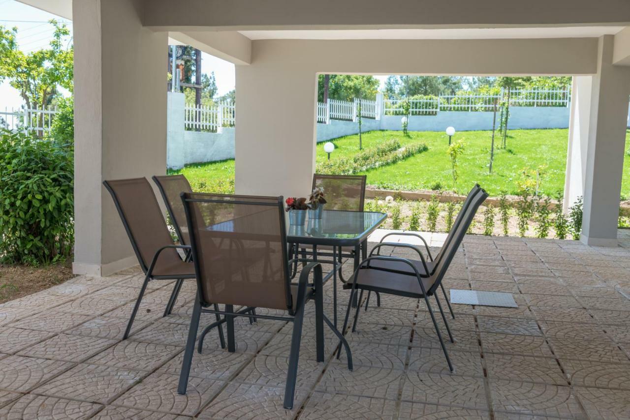 Georgalas Rest Apartments Nea Kallikrateia Экстерьер фото