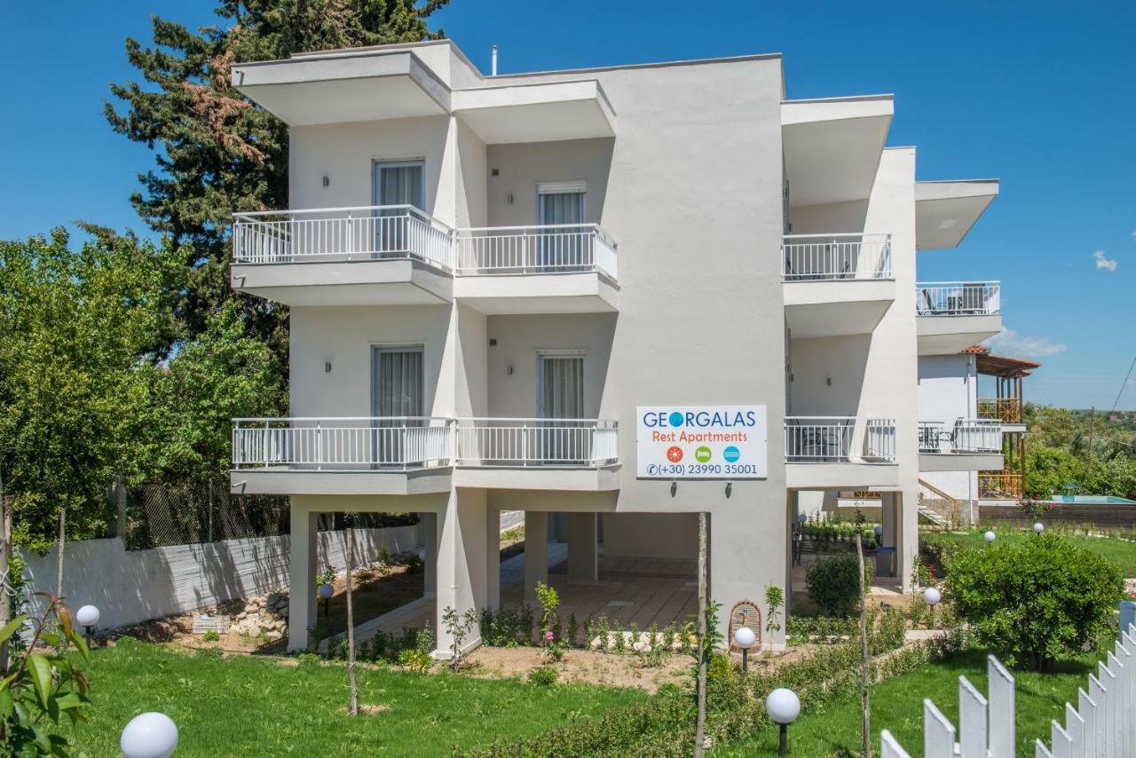 Georgalas Rest Apartments Nea Kallikrateia Экстерьер фото