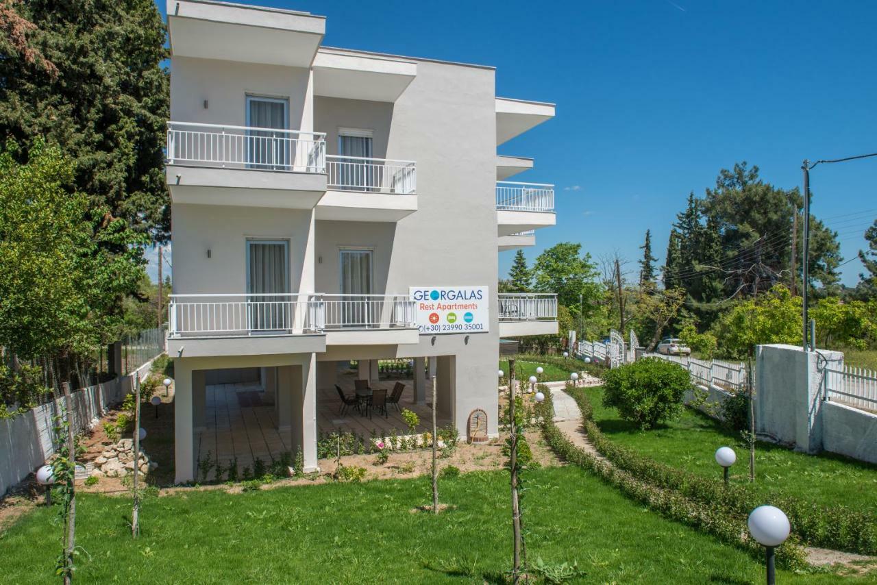 Georgalas Rest Apartments Nea Kallikrateia Экстерьер фото
